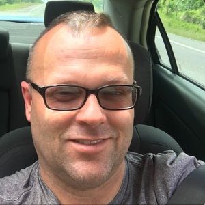 Meet your Posher, Kenny